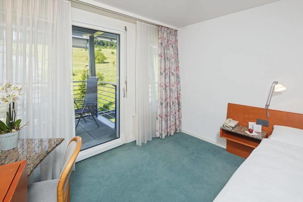 Wellness Hotel Tenedo - Thermalquellen Resort Bad Bad Zurzach Zewnętrze zdjęcie